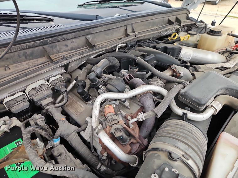 image for item EO4713 2016 Ford F550 flatbed truck