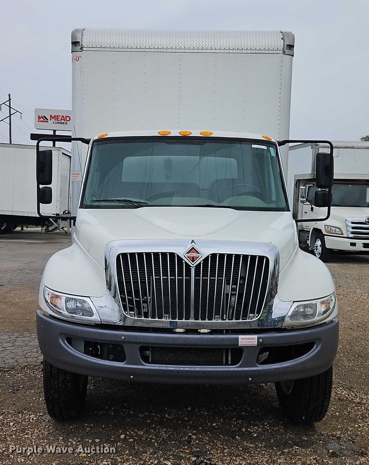 image for item EO4714 2019 International MA025 box truck