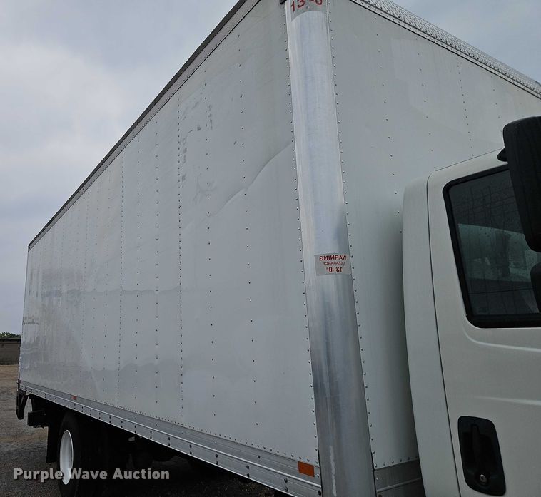 image for item EO4714 2019 International MA025 box truck