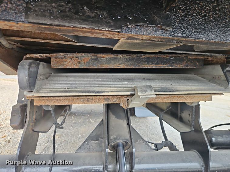 image for item EO4714 2019 International MA025 box truck