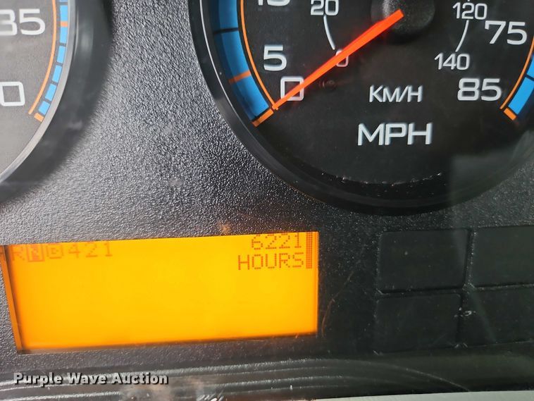 image for item EO4714 2019 International MA025 box truck