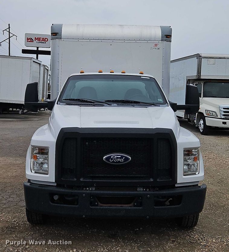 image for item EO4715 2017 Ford F650 box truck