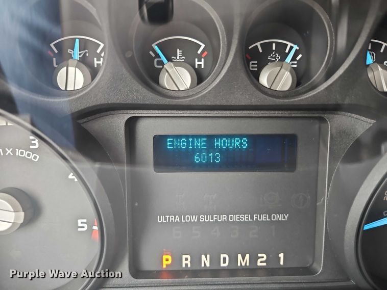 image for item EO4715 2017 Ford F650 box truck