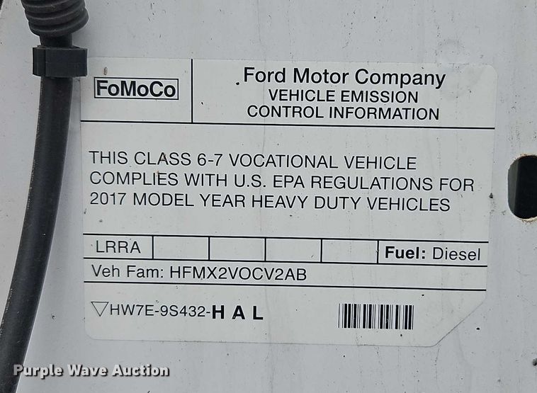 image for item EO4715 2017 Ford F650 box truck