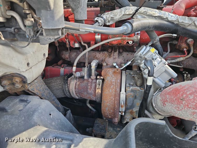 image for item EO4724 2014 International ProStar semi truck