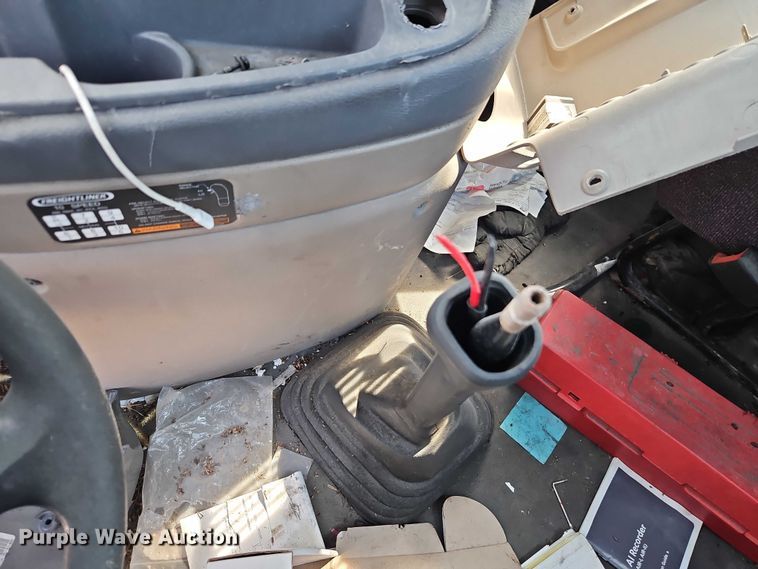 image for item EO4726 2017 Freightliner Cascadia semi truck