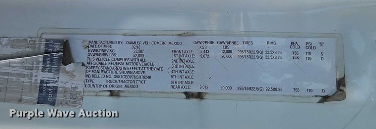 image for item EO4726 2017 Freightliner Cascadia semi truck