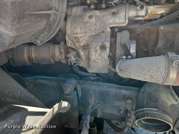 image for item EO4727 2017 Freightliner Cascadia semi truck