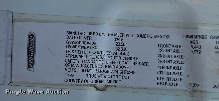 image for item EO4727 2017 Freightliner Cascadia semi truck