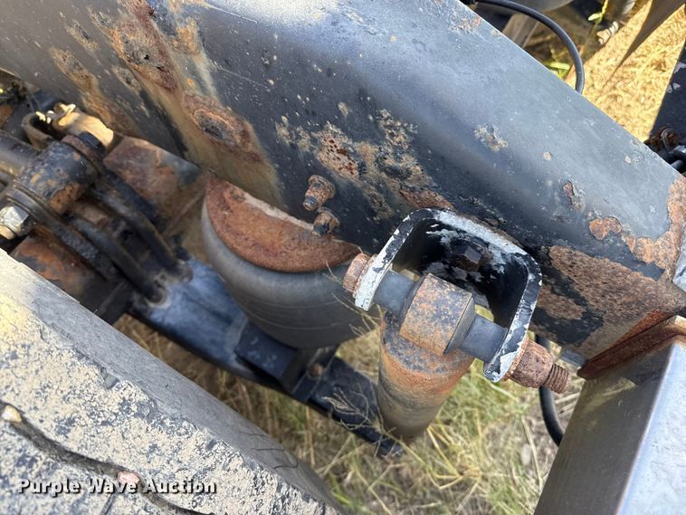 image for item EP0744 2006 Peterbilt 387 semi truck