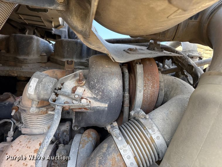 image for item EP0744 2006 Peterbilt 387 semi truck