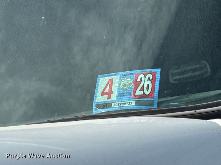 image for item ER0044 2007 Kenworth T800 semi truck