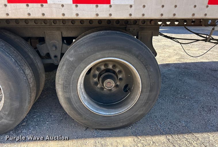 image for item ET3304 2008 Wabash DVHDHPC dry van trailer