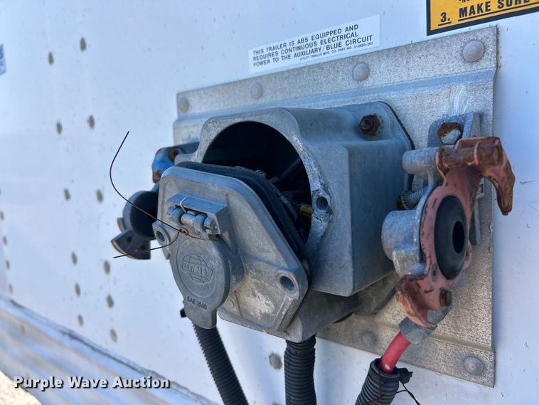 image for item ET3306 2012 Utility 4000D-X dry van trailer