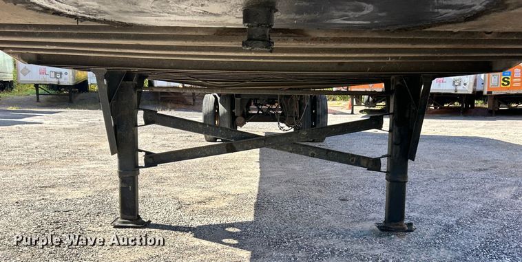 image for item ET3306 2012 Utility 4000D-X dry van trailer