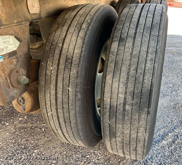 image for item ET3306 2012 Utility 4000D-X dry van trailer