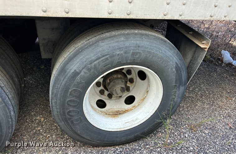 image for item ET3309 2005 Great Dane 7411T-SSLA dry van trailer