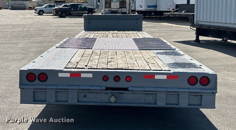 image for item ET3358 1998 Trail King TK70HT-462 drop deck hydraulic tail equipment trailer