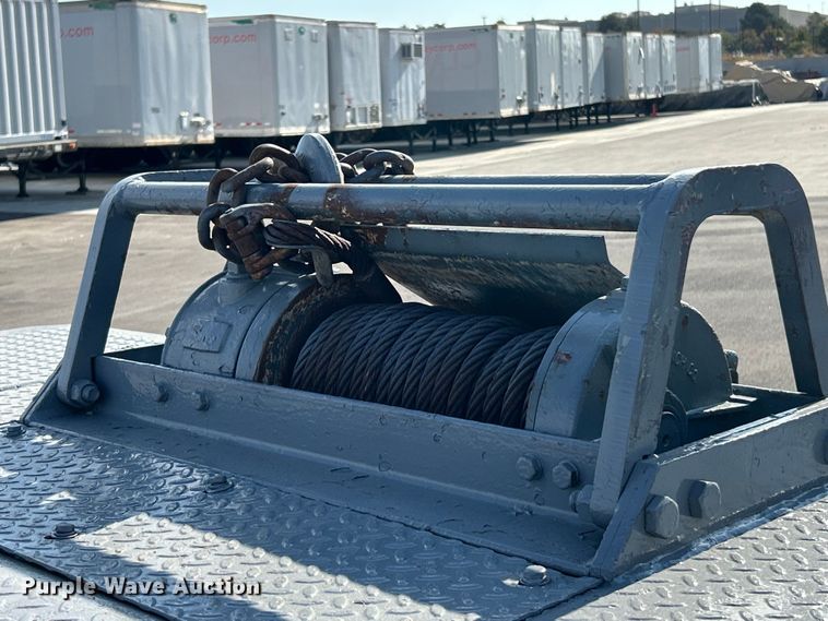 image for item ET3358 1998 Trail King TK70HT-462 drop deck hydraulic tail equipment trailer