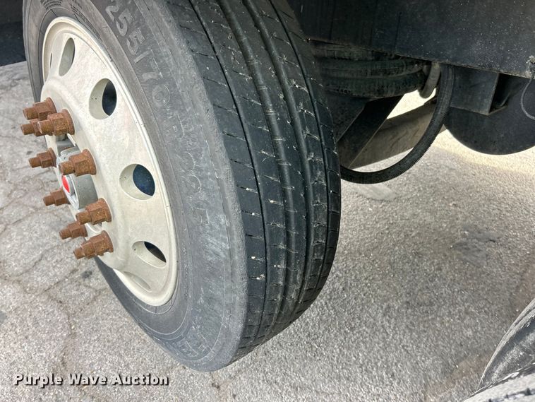 image for item ET3373 2017 Etnyre live bottom trailer