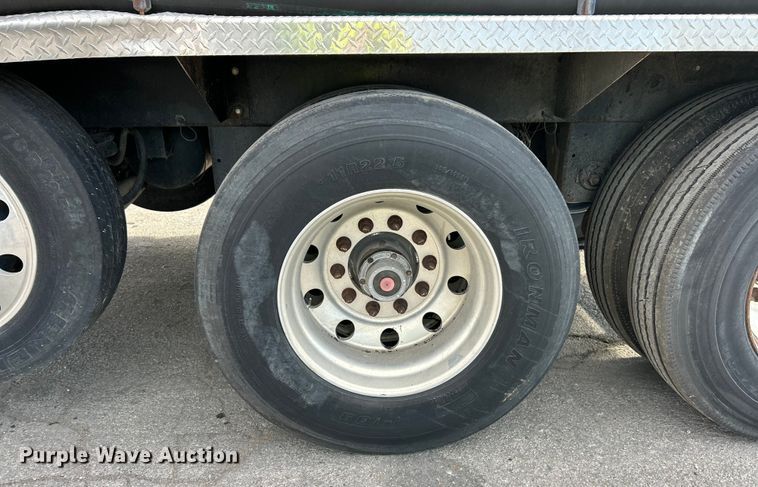 image for item ET3373 2017 Etnyre live bottom trailer