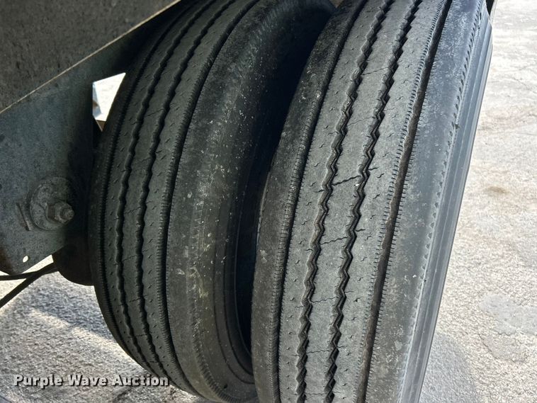 image for item ET3373 2017 Etnyre live bottom trailer