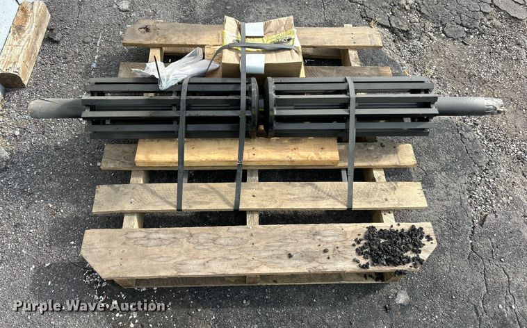 image for item ET3373 2017 Etnyre live bottom trailer