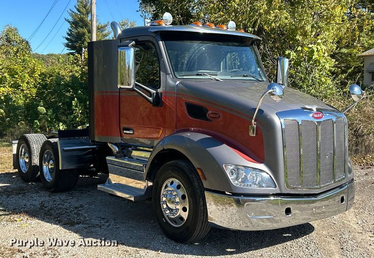 CAMIóN 2020 PETERBILT