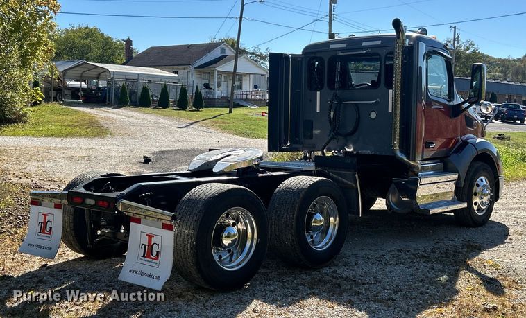 CAMIóN 2020 PETERBILT