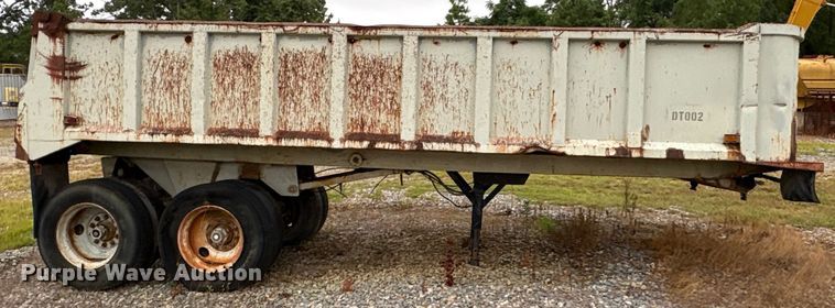 image for item ET7027 1985 HIBT End dump trailer