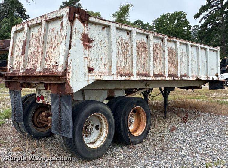 image for item ET7027 1985 HIBT End dump trailer