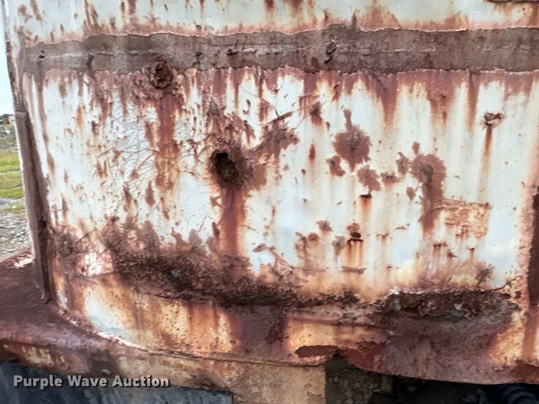 image for item ET7027 1985 HIBT End dump trailer