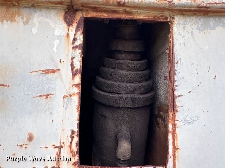 image for item ET7027 1985 HIBT End dump trailer