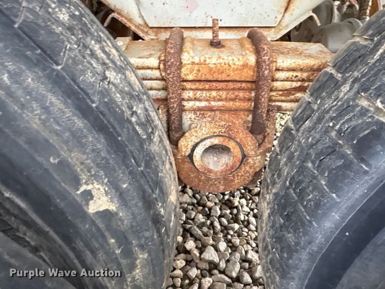 image for item ET7027 1985 HIBT End dump trailer