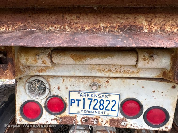 image for item ET7027 1985 HIBT End dump trailer