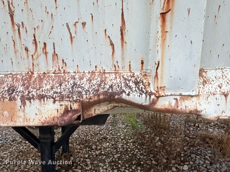 image for item ET7027 1985 HIBT End dump trailer