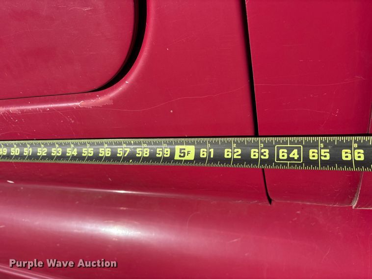 image for item ET7184 2005 Peterbilt 387 semi truck