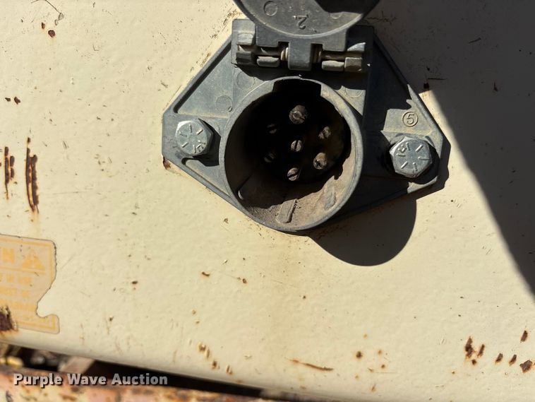 image for item ET7185 2006 Trail King TKBD22-402 bottom dump trailer