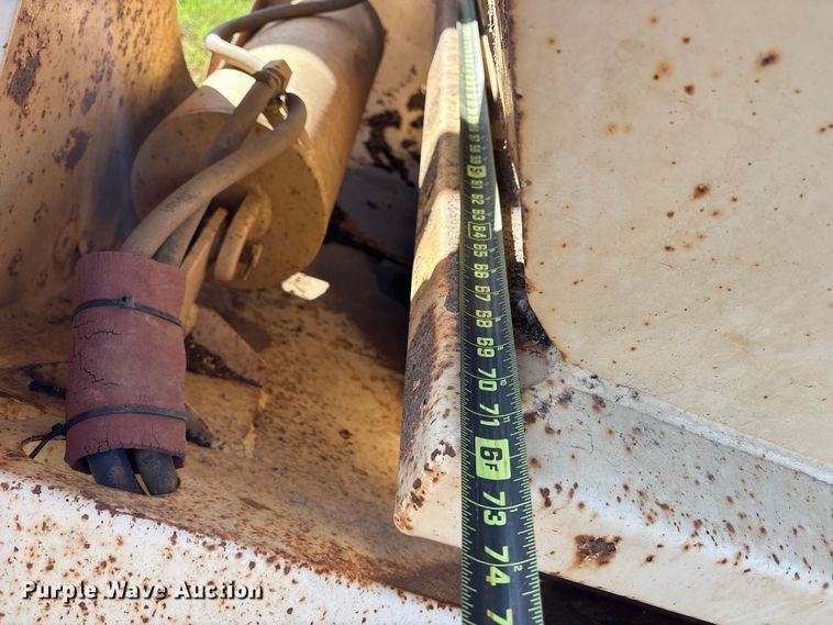 image for item ET7185 2006 Trail King TKBD22-402 bottom dump trailer