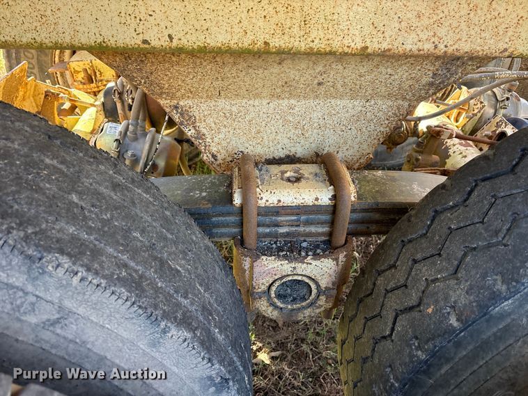 image for item ET7185 2006 Trail King TKBD22-402 bottom dump trailer