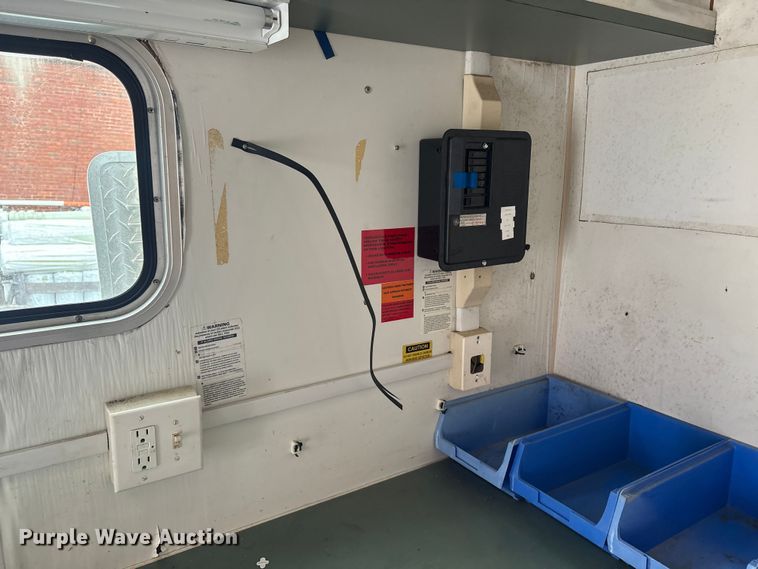 image for item ET8581 2003 Rollingstar Manufacturing Inc. fiber optic splicing trailer