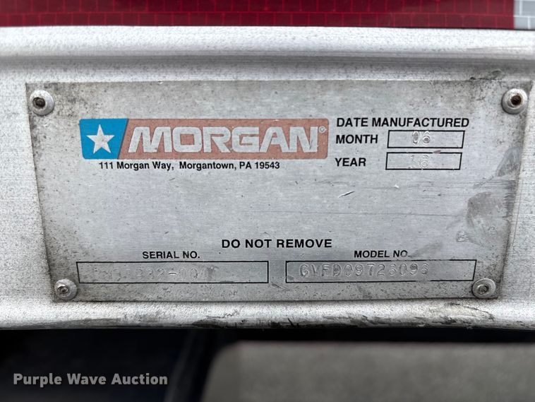 image for item ET8584 2017 Hino 268 box truck