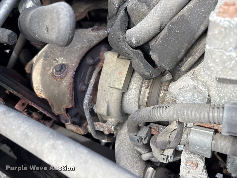 image for item ET8584 2017 Hino 268 box truck