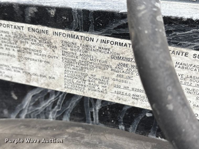 image for item ET8584 2017 Hino 268 box truck