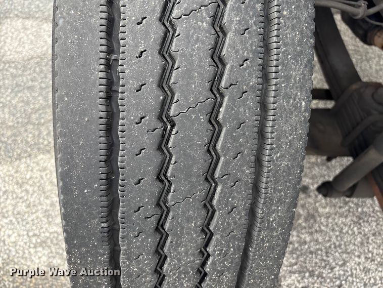 image for item ET8584 2017 Hino 268 box truck