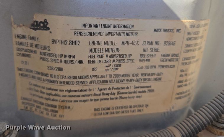 image for item EU3827 2010 Mack GU813 semi truck