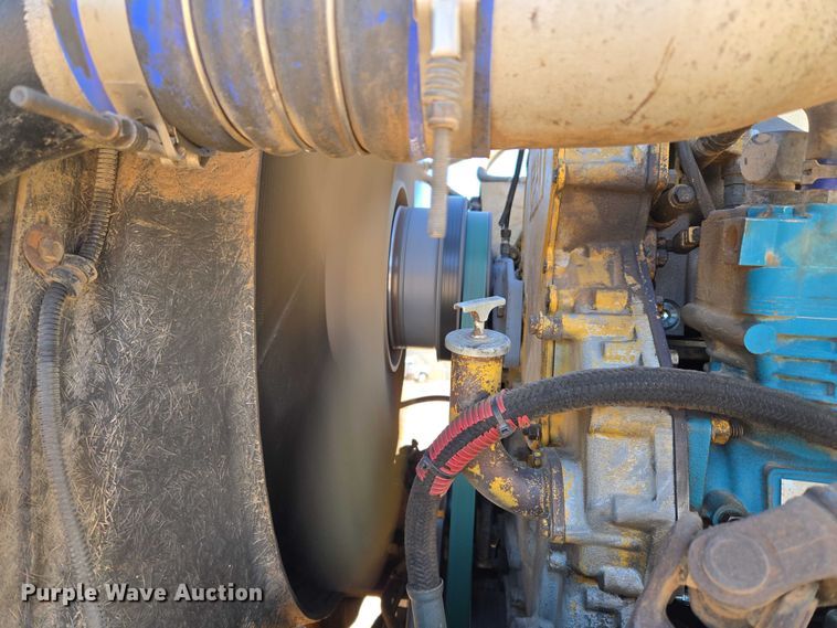 image for item EU3877 2005 Western Star 4900 semi truck