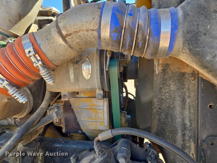 image for item EU3877 2005 Western Star 4900 semi truck