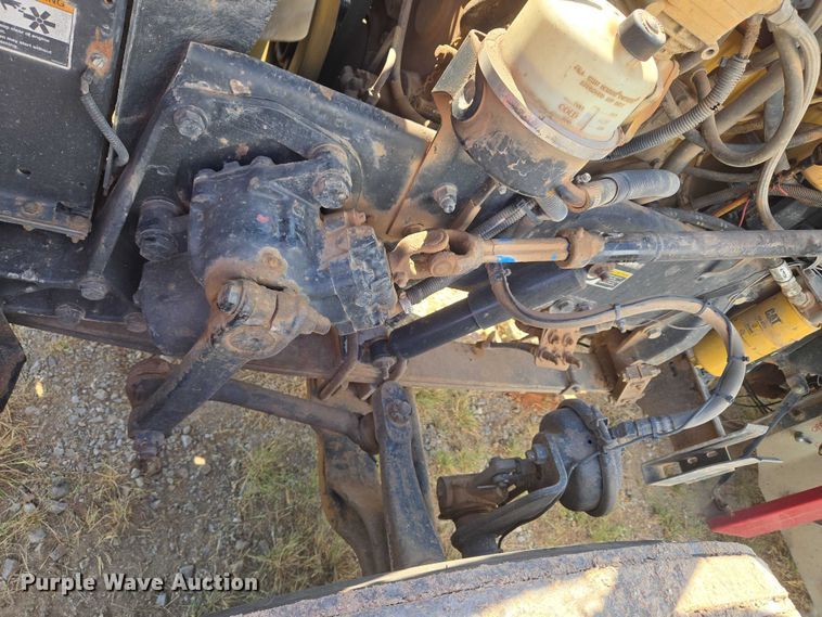 image for item EU3911 2004 Peterbilt 379 semi truck