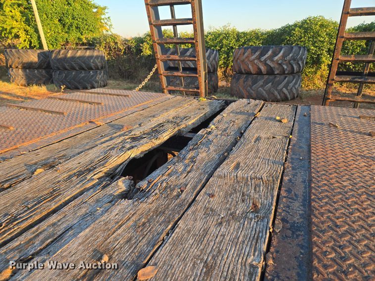 image for item EU3912 2013 Pitts Trailers drop deck equipment trailer